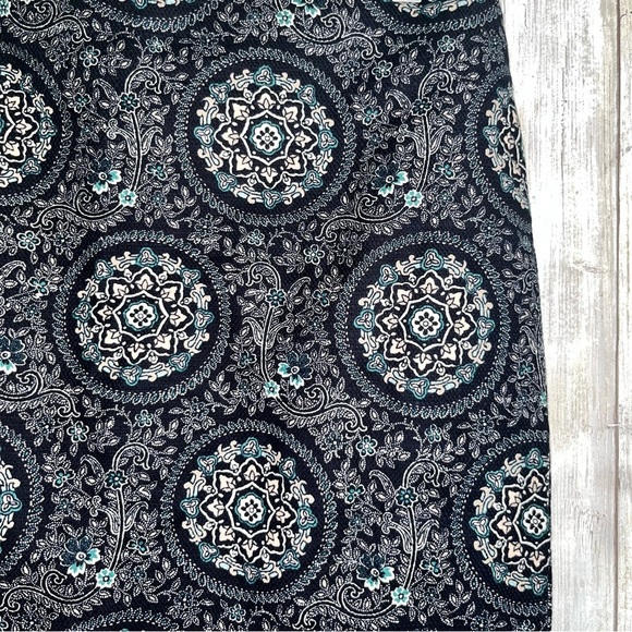 Loft Blue Floral Geometric Pencil Skirt - Picture 3 of 6